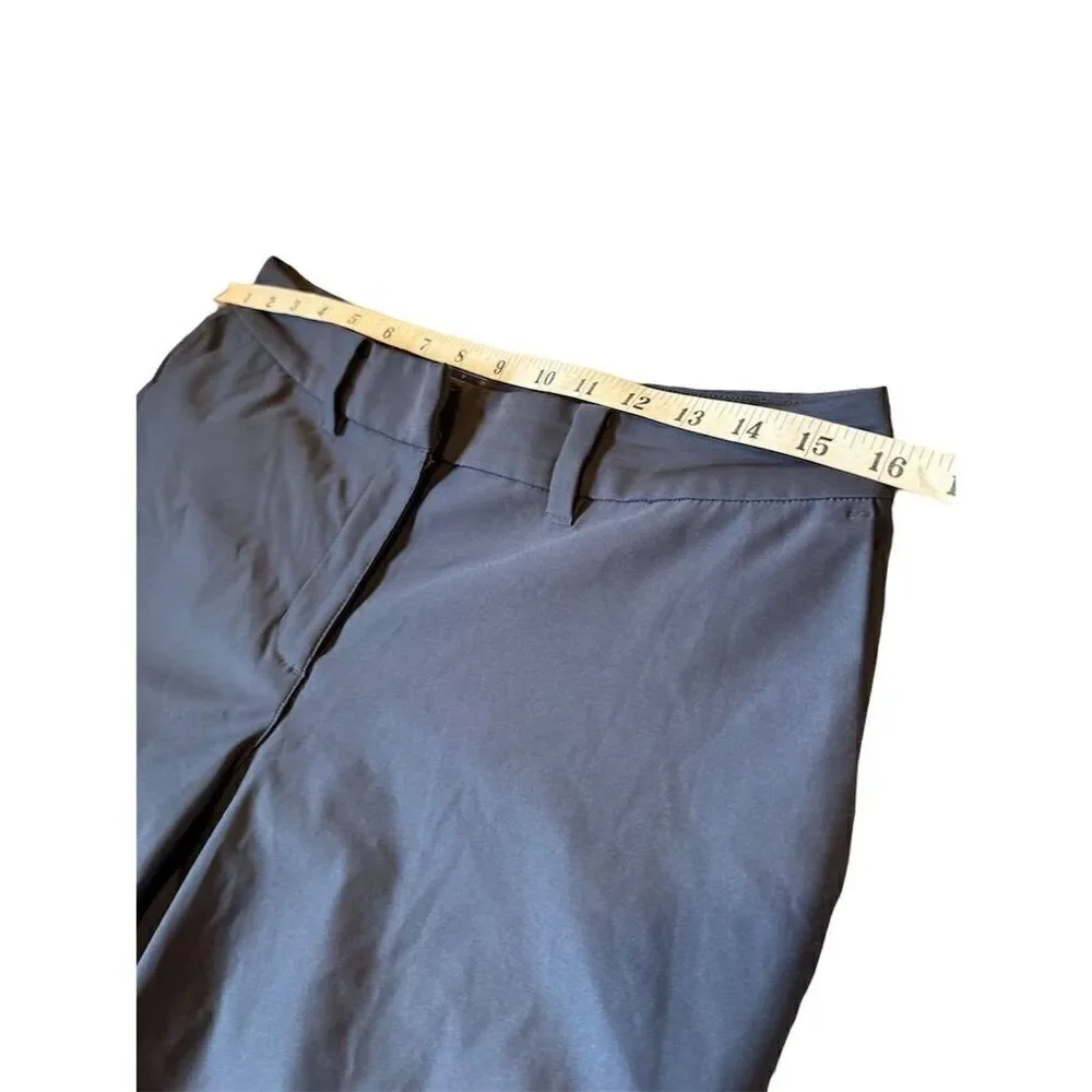 Nike Gray Chino Dri-FIT Flat Front Golf Shorts Women's Size 6